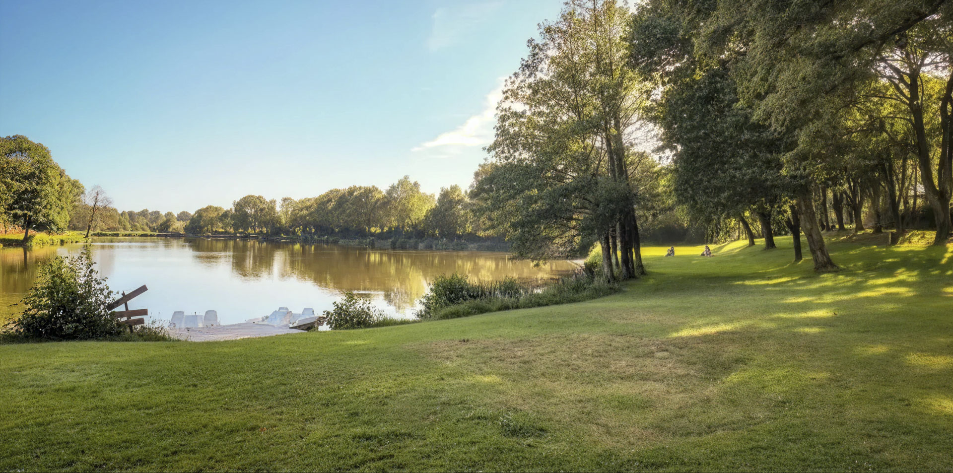 camping bord de lac en vendee